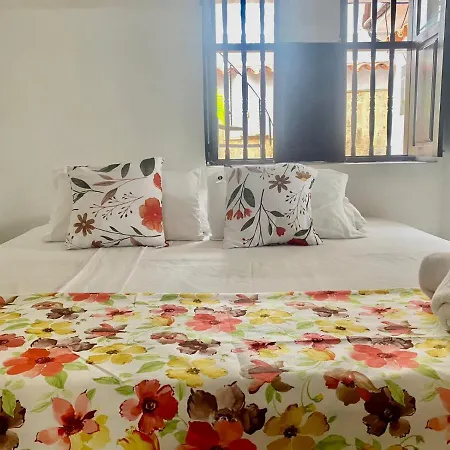 Casa Colombia Hotel 2*